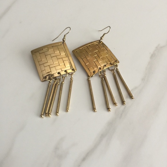 Jewelry - 💚 Funky brass fringe earrings